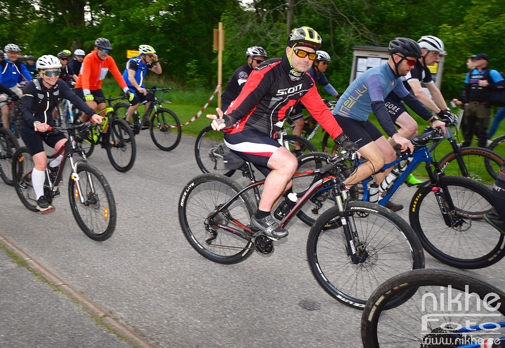 MTB25_5987.jpg