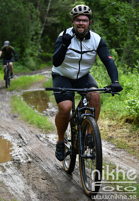 MTB25_6185.jpg